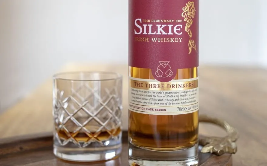 The Legendary Red Silkie Irish Whisky