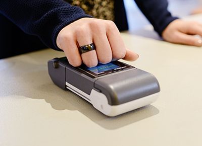  ABN-AMRO stopt met contactloos betalen met passieve wearables
