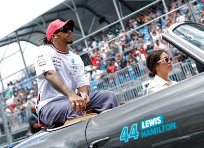 Lewis Hamilton gooit alvast handdoek in ring voor 2024