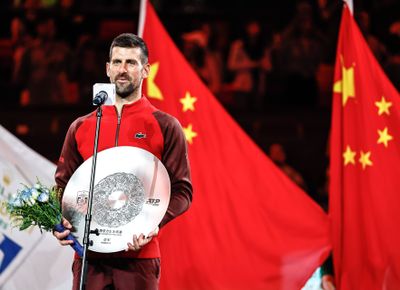  Djokovic Jokes About Having Extra Pressure In Shanghai Final Because Of Federer