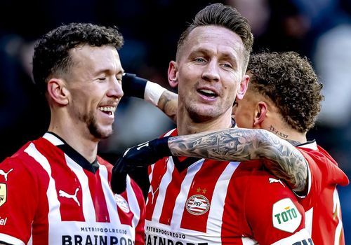 perisic luuk de jong