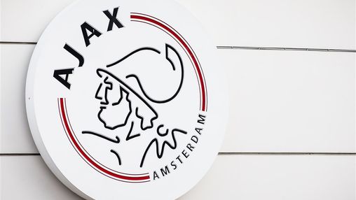 Ajax betuigt medeleven met slachtoffers stadionramp Indonesië