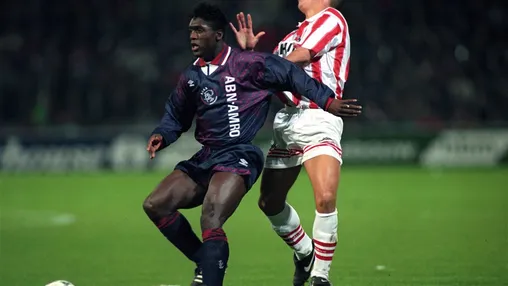 Kamp Seedorf maakt muurschilderingen voor Ajacieden: 'Er komt een vette Ajax-actie aan'