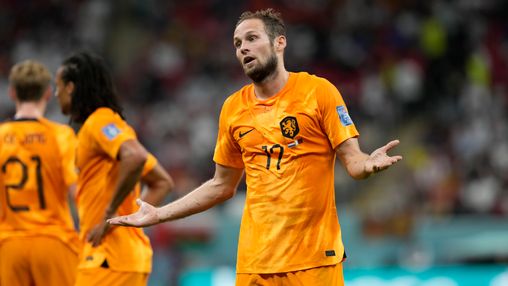 Blind tevreden na Nederland - Qatar: 'Heb de meeste ballen op Memphis en Frenkie afgeleverd'