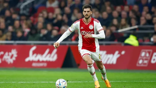 'Oud-Ajacied Grillitsch staat voor transfervrij vertrek, interesse uit Europese topcompetities'