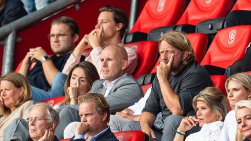 Van Halst over vertrek Van der Sar: 'Toen is de rollercoaster begonnen en niet meer gestopt'