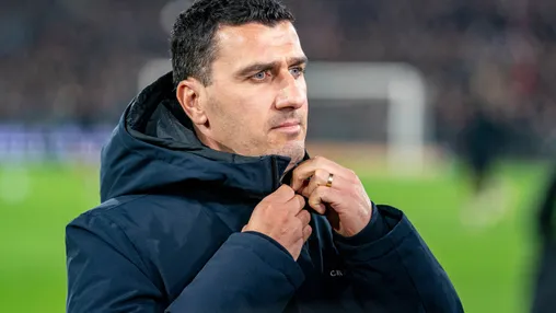 AZ speelt doelpuntloos gelijk en verzuimt zich te plaatsen voor beste acht Conference League