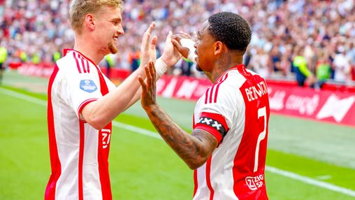 LIVE 14.30 uur | Vitesse - Ajax