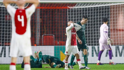 Aanvallende machteloosheid probleem bij Jong Ajax, dat opnieuw doelpuntloos gelijkspeelt