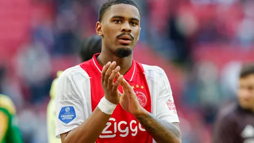 Hato lijkt geen haast te hebben met transfer: 'Ajax is thuis voor mij'