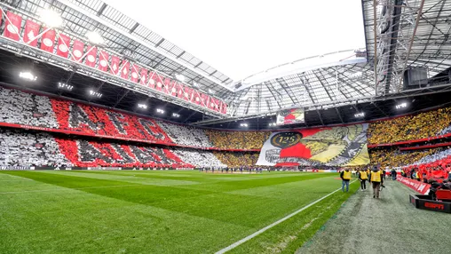 Mogelijke Johan Cruijff ArenA van Lego: 'Het zou tof zijn als deze set voor iedereen beschikbaar wordt'