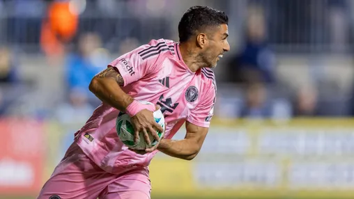 Buitenland: Suárez scoort prachttreffer in MLS, Gudelj onderuit met Sevilla