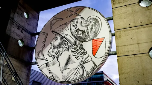 'Ajax ziet zestienjarige jeugdspeler Deniz vertrekken naar Juventus'