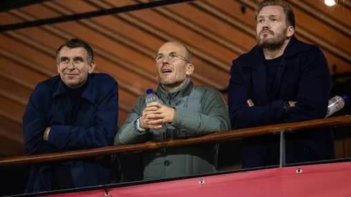 Kroes ziet probleem bij Ajax: 'Moet wel aan de bestuurbaarheid worden gesleuteld'