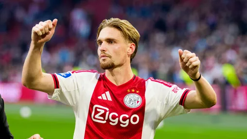 Taylor vertelt over transfer naar Lazio: 'Het was na een wedstrijd met Ajax...'
