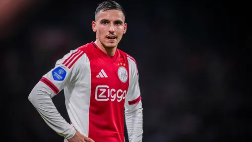 'Gloukh heeft nergens een onuitwisbare indruk achtergelaten, dus hij "verdient" nog geen basisplaats'