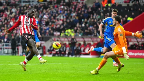 Buitenland: Brobbey mist kansen en komt met Sunderland niet verder dan gelijkspel