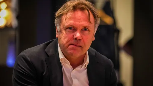 Boekhorst nog drie jaar voorzitter Bestuursraad; Zegerius blijft eveneens langer