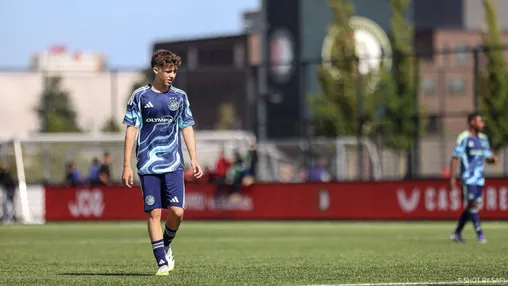 Ajax O15, O16 en O17 weten allemaal niet te winnen, maar O15 en O16 tonen wel veerkracht
