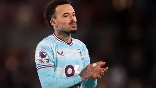 'Ajax ziet in oud-Feyenoorder Hartman gewenste versterking op linksbackpositie'