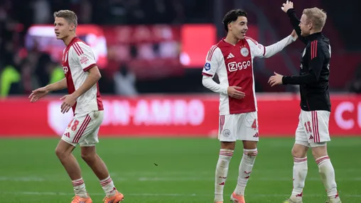 Steur vergeleken met teamgenoot: 'Als dat inzicht er is, dan kan hij verder komen'