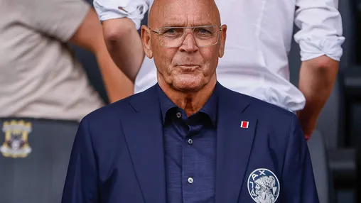 Edo Ophof volgt Danny Blind op in RvC: wat weten we over Ajax' nieuwe voetbalcommissaris?