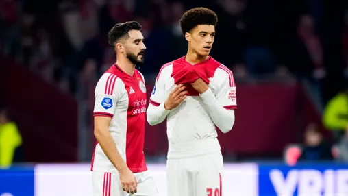Geruchtenmolen: 'Sutalo heeft laatste wedstrijd voor Ajax gespeeld, interesse vanuit Italië en Duitsland'