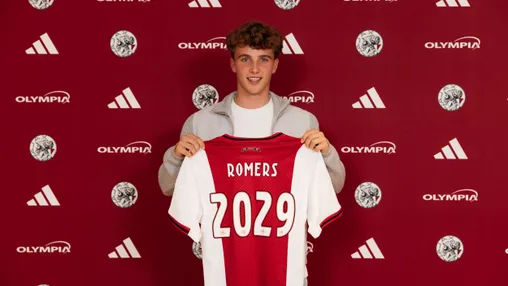 Ajax en talentvolle middenvelder Romers vinden elkaar in nieuw contract
