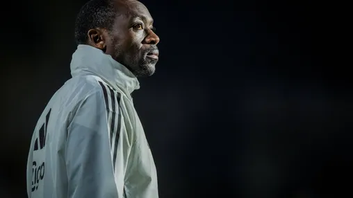 Kritiek op promotie Musampa: 'Moet een verdachte wel het eerste van Ajax trainen?'