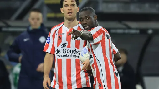 Clement ziet ander Ajax dan vijf jaar terug: 'Maar het blijft Ajax met spelers van buitencategorie'