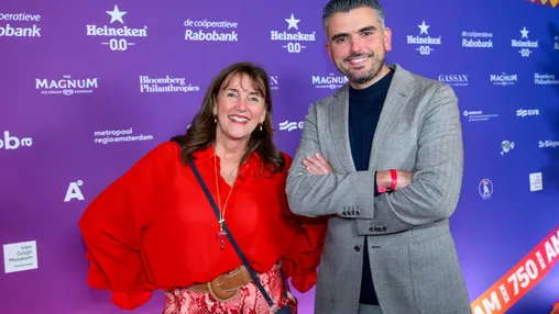 Ajax verbaasd over passage in boek wethouder Mbarki; club vraagt om opheldering