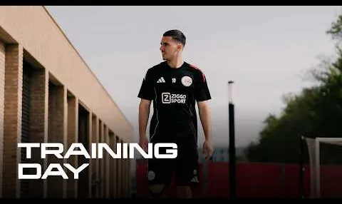 Ajax TV | TRAINING DAY | 11 minutes of Ajax training in Amsterdam! 👁️