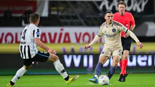 NB: '0-3 is prima uitslag, maar laatste half uur was schandalig tegen zo'n zwakke tegenstander'