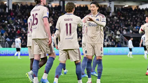 Ajax ziet play-offs dichterbij komen na bekerwinst AZ: hoe is de Europese ticketverdeling nu?