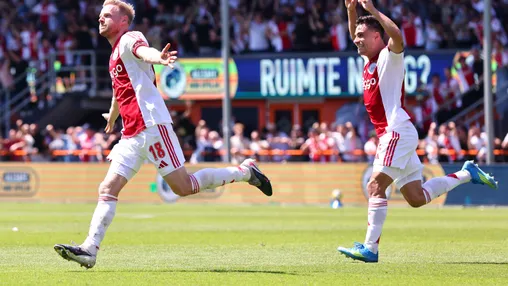 Rosa benoemd als lichtpuntje: 'Een van de weinige spelers die een stabiel seizoen heeft gedraaid'