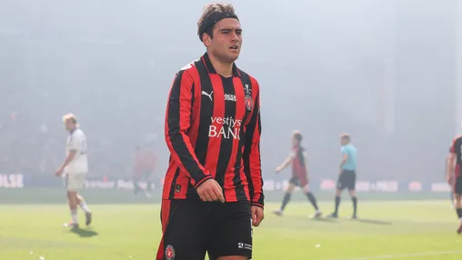 Geruchtenmolen: 'FC Midtjylland-aanvaller heeft gekozen: Simsir transfereert naar Ajax of Lille OSC'