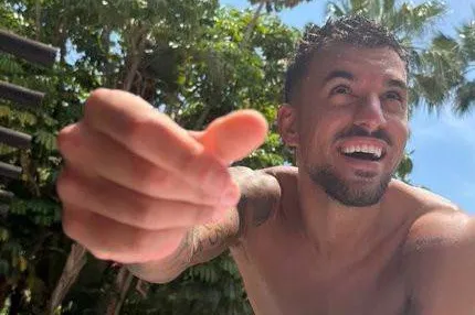 Rondom Ajax: Ceballos zeer cryptisch op Instagram: 'Alles is een leugen'