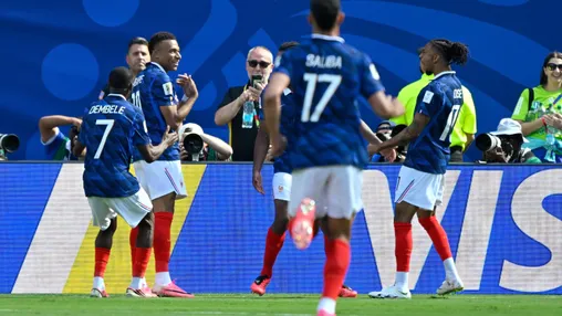 Wereldgoal Mbappé bekroont succesvolle WK-start Frankrijk