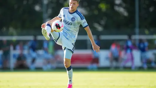 'Gaaei bereikt persoonlijk akkoord met Eintracht Frankfurt; Ajax en Duitse club nu aan zet'