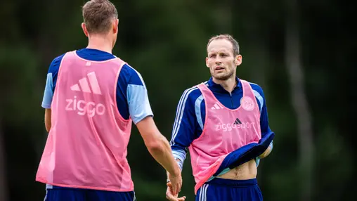 ESPN analyseert training Ajax en ziet 'eerste, voorzichtig beoogde basisploeg' van Míchel