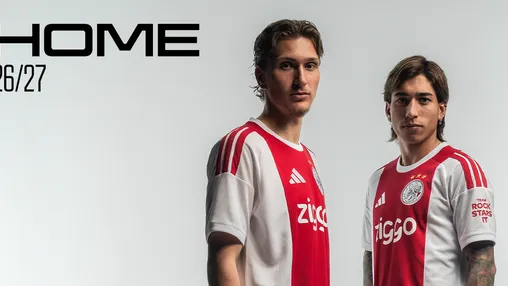 Ajax presenteert nieuw thuistenue én pre-match shirt: tijdloos karakter en klassieke uitstraling