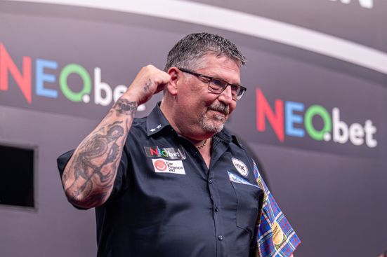 PDC Order of Merit: Gary Anderson moves up three spots after title, Chris Dobey and Ross Smith rise