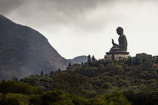 Boeddhisme: De monnik beschouwt het lichaam voortdurend als lichaam