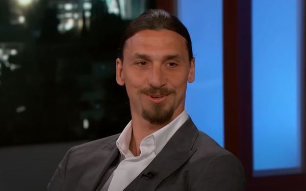 Zien we Zlatan Ibrahimović  binnenkort in de boksring? "Hij is geïnteresseerd, en met zijn vechtsportervaring..."