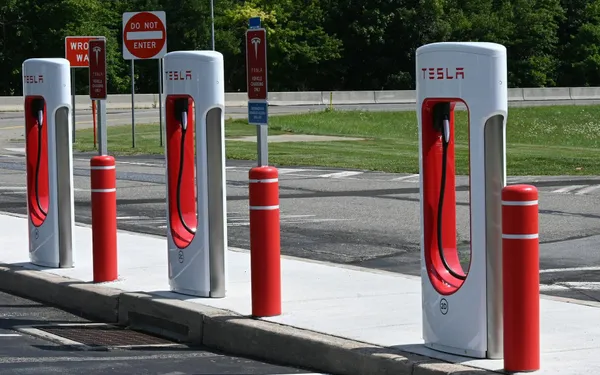 Tesla-eigenaar ontdekt verrassende laadtijd bij wagen met 400.000 kilometer op de teller