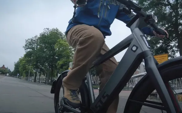 Speedpedelec-eigenaars willen aanpassing van de verkeersregels: "Wegcode wordt creatief gebruikt"