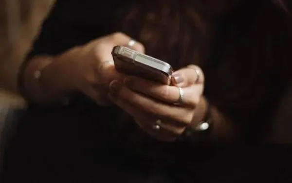 Experts waarschuwen: "Verwijder deze apps meteen van je telefoon om jezelf te beschermen tegen cybercriminelen!"