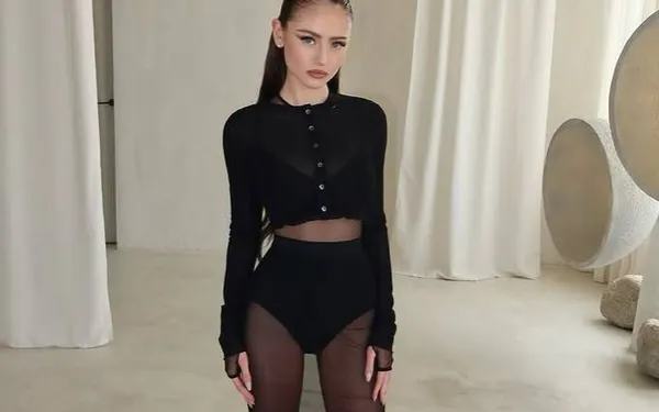 Een bikini en wat lingerie... meer heeft Leni, de dochter van Heidi Klum, niet nodig om te scoren op Instagram (foto's)