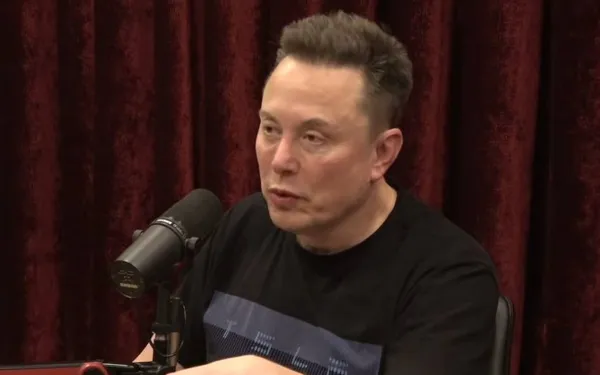 Elon Musk waarschuwt voor 'vijandige buitenaardse dreiging': "Grootste deel van de mensheid kan uitgeroeid worden!"