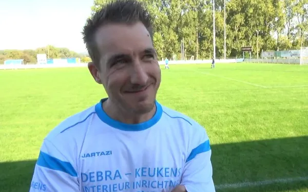 “Ik ben een goeie minnaar!" Andy Peelman legt uit wat hem zo succesvol maakt in bed